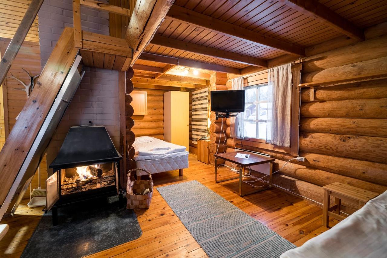Peurasuvanto Moekit & Camping Buitenkant foto
