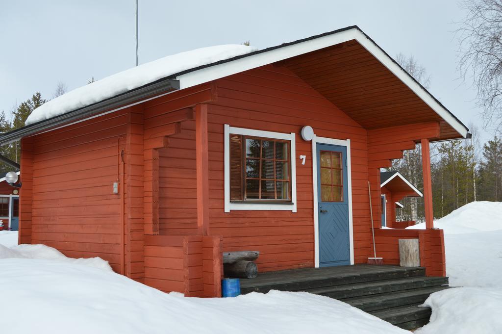 Peurasuvanto Moekit & Camping Buitenkant foto